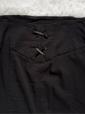 Y2K Express Black Lace-Up Waist Pencil Skirt